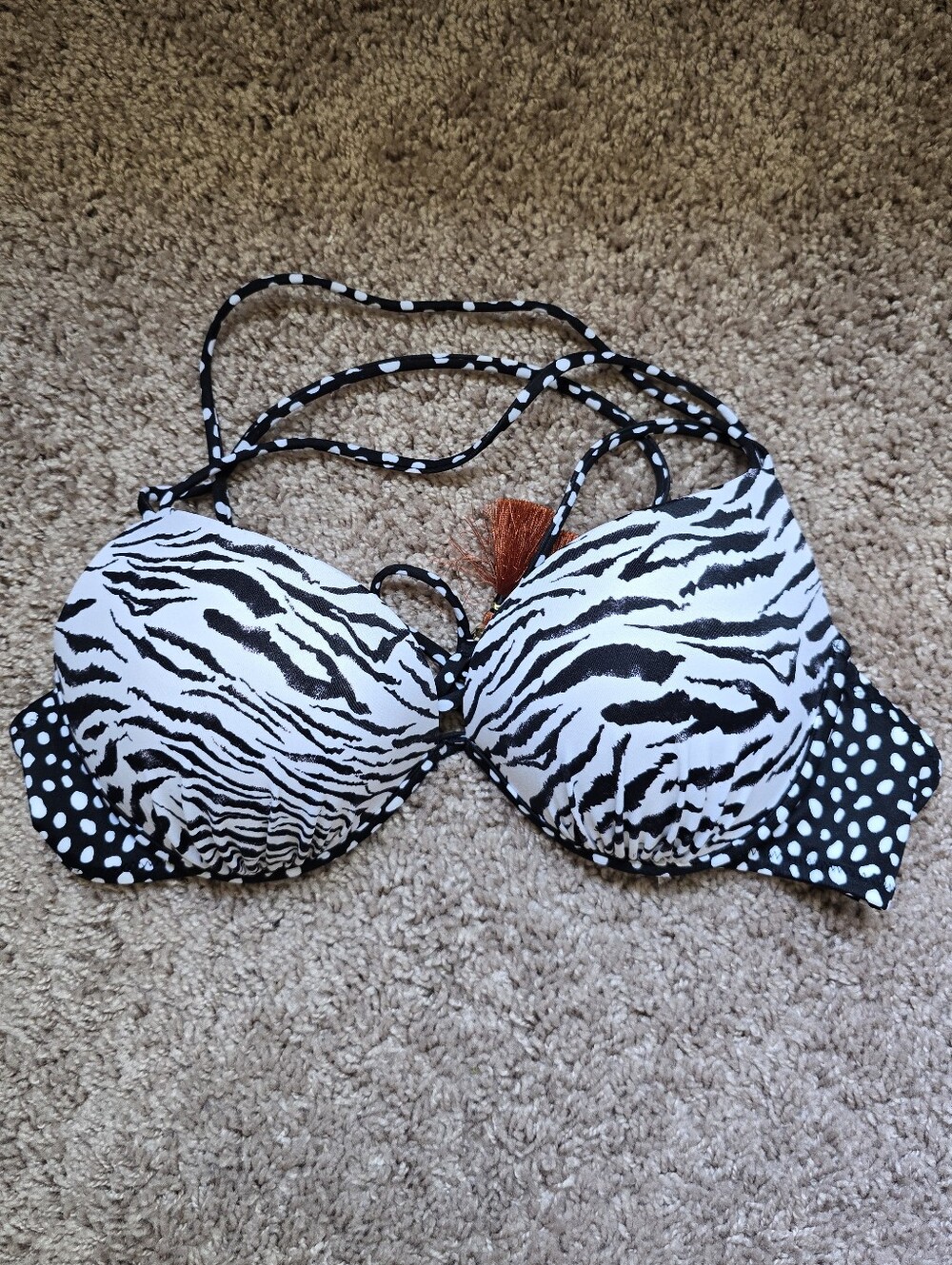 NWOT 36B Victoria's Secret Push Up Black and White Animal Print Bikini Top